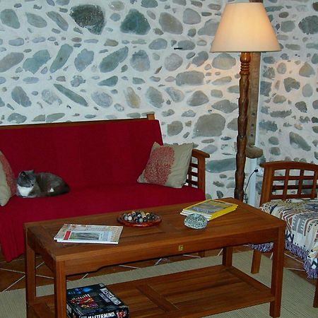 Maison D'Hotes Les 3 Baudets Issor Zewnętrze zdjęcie