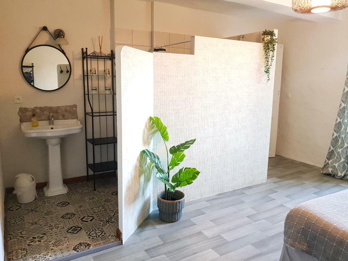 Maison D'Hotes Les 3 Baudets Issor Zewnętrze zdjęcie